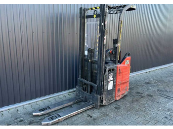 Transpalet la mare înălţime LINDE