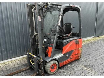 : fotografie din antet