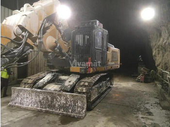 Excavator pe şenile LIEBHERR R 944