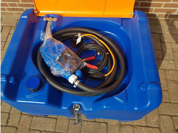 Camion cisternă pentru transport de combustibili nou Cemo ad blue tank: Foto 4