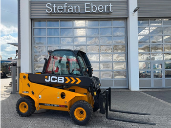 Stivuitor telescopic JCB