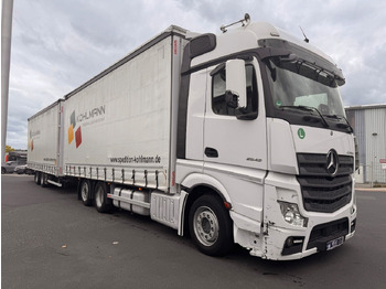 Camion cu prelată Mercedes-Benz Actros 2542 LnR 6x2 Retarder Standklima: Foto 3 Camion cu prelată Mercedes-Benz Actros 2542 LnR 6x2 Retarder Standklima: Foto 3