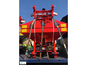 Imprastietor îngrăşăminte