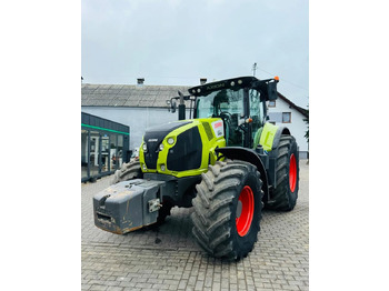 Tractor agricol CLAAS Axion 850