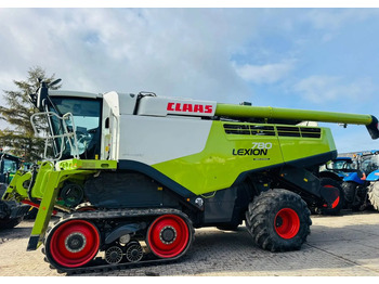 Combină de recoltat cereale CLAAS Lexion 780