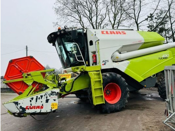 Combină de recoltat cereale CLAAS Tucano 430