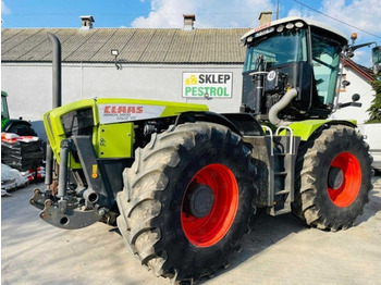 Tractor agricol CLAAS Xerion 3800