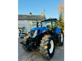 Tractor agricol NEW HOLLAND T7000