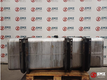 Rezervor combustibil pentru Camion Renault Occ brandstoftank 735L Renault: Foto 2 Rezervor combustibil pentru Camion Renault Occ brandstoftank 735L Renault: Foto 2