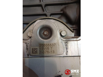 Motor şi piese pentru Camion Renault Occ motoroliekoeler + motoroliekoelerdeksel DXI13: Foto 4 Motor şi piese pentru Camion Renault Occ motoroliekoeler + motoroliekoelerdeksel DXI13: Foto 4
