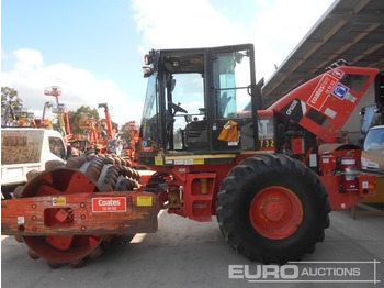 Cilindru compactor 2011 CAT CP533E: Foto 2 Cilindru compactor 2011 CAT CP533E: Foto 2