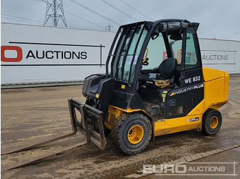 Stivuitor telescopic JCB