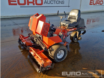 Maşină de tuns iarba