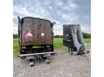 Utilaje de creştere vite FLIEGL