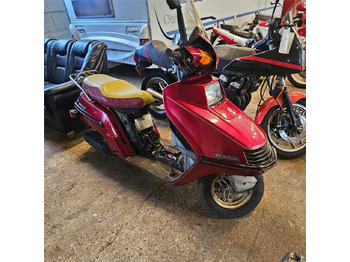 Motocicletă HONDA