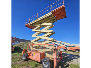 Platforma foarfeca JLG