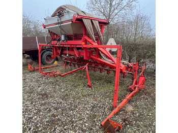 Maşină agricole pentru semanat KUHN