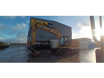 Excavator pe şenile CATERPILLAR 320GC