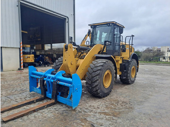 Încărcător frontal pe pneuri CATERPILLAR 950M