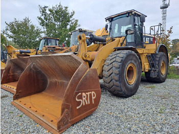 Încărcător frontal pe pneuri CATERPILLAR 972K