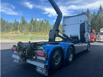 Camion cu cârlig DAF XF 530 6x2*4: Foto 4 Camion cu cârlig DAF XF 530 6x2*4: Foto 4