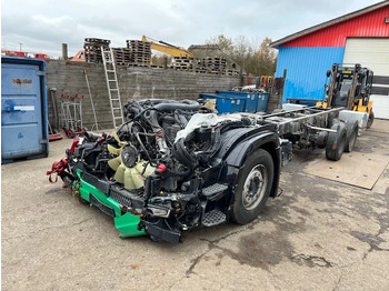 Camion şasiu SCANIA S