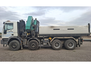 Camion cu macara IVECO EuroTrakker