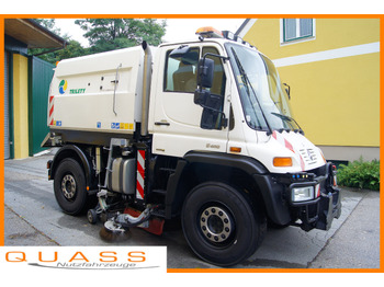 Măturătoare stradală UNIMOG U400