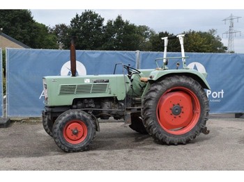 Tractor agricol Fendt Farmer 102S Turbomatik: Foto 1