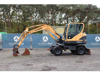 Excavator pe roţi HYUNDAI