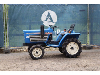 Tractor agricol ISEKI