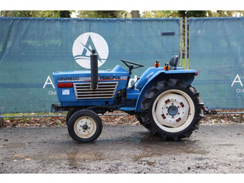 Tractor agricol ISEKI