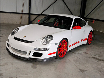 Berlină/ Sedan PORSCHE