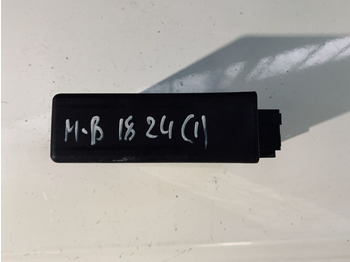 Calculator de bord Mercedes-Benz 1824: Foto 2