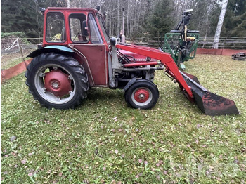 Tractor agricol MASSEY FERGUSON 100 series