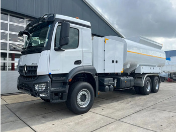 Camion cisternă MERCEDES-BENZ Arocs