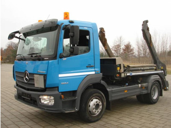 Camion container de gunoi MERCEDES-BENZ Atego 1524
