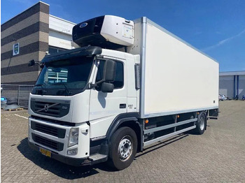 Camion frigider VOLVO FM 330
