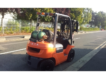 Stivuitor GPL Toyota 7FGF20: Foto 2