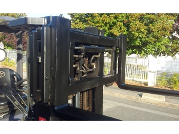Stivuitor GPL Toyota 7FGF20: Foto 3
