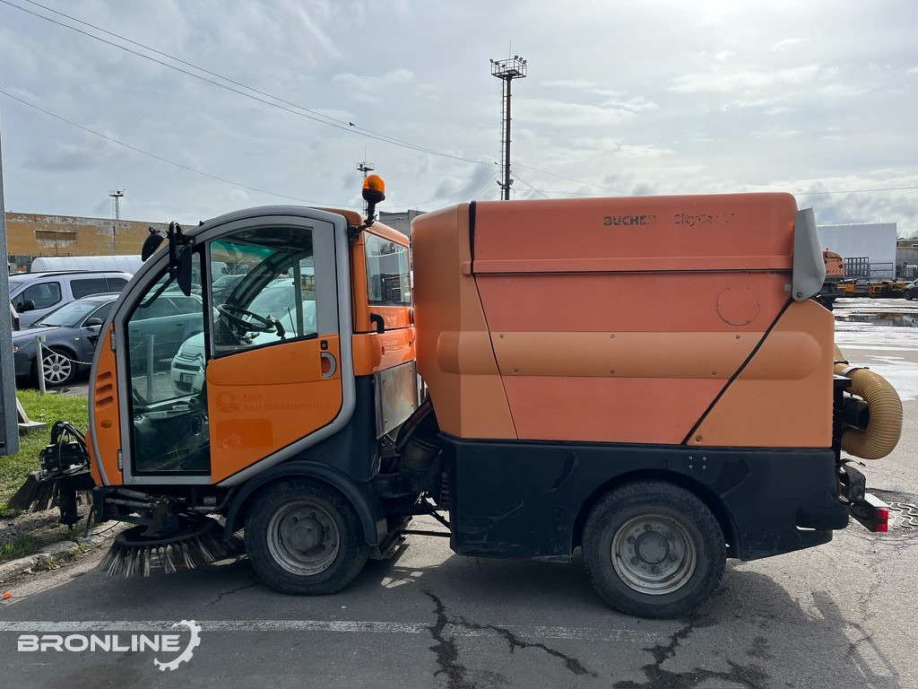 2008 BUCHER CITYCAT 2020 Road sweeper - Măturătoare stradală: Foto 5 2008 BUCHER CITYCAT 2020 Road sweeper - Măturătoare stradală: Foto 5