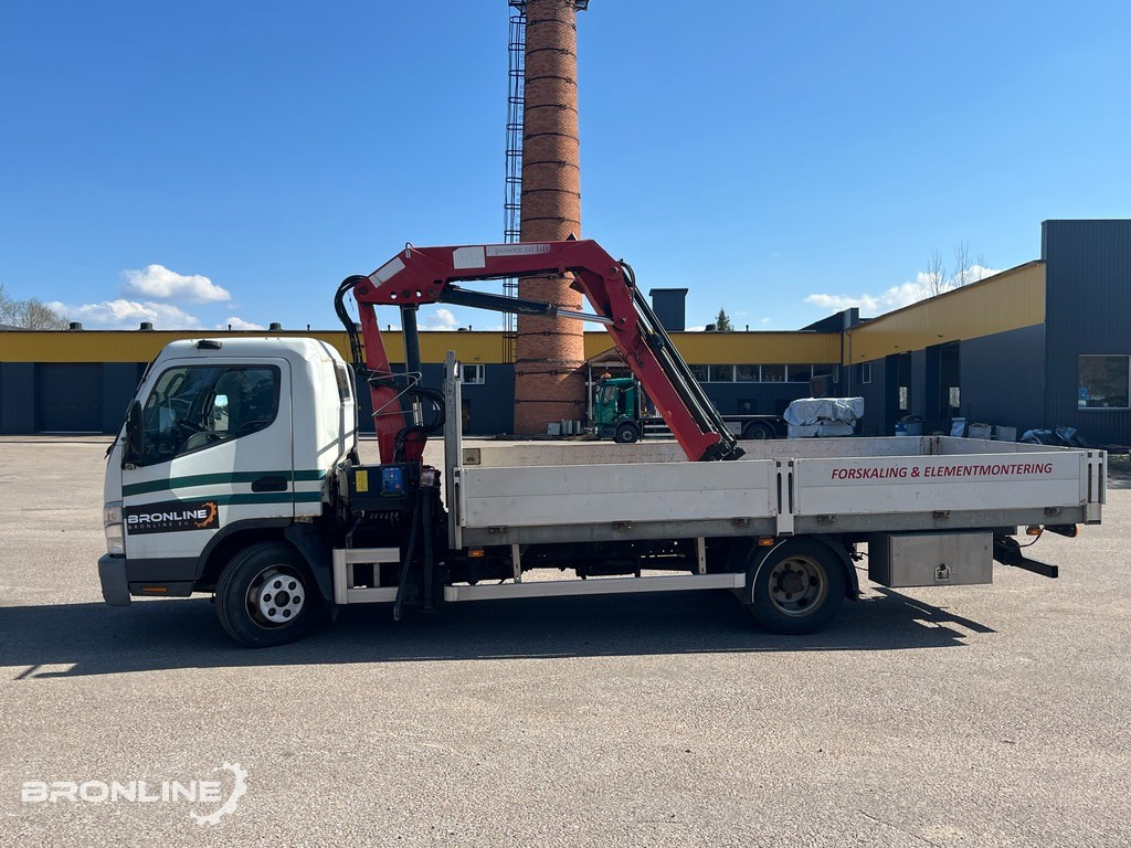 2011 Mitsubishi Fuso Canter + HMF 635K3 - Camion platformă: Foto 3 2011 Mitsubishi Fuso Canter + HMF 635K3 - Camion platformă: Foto 3