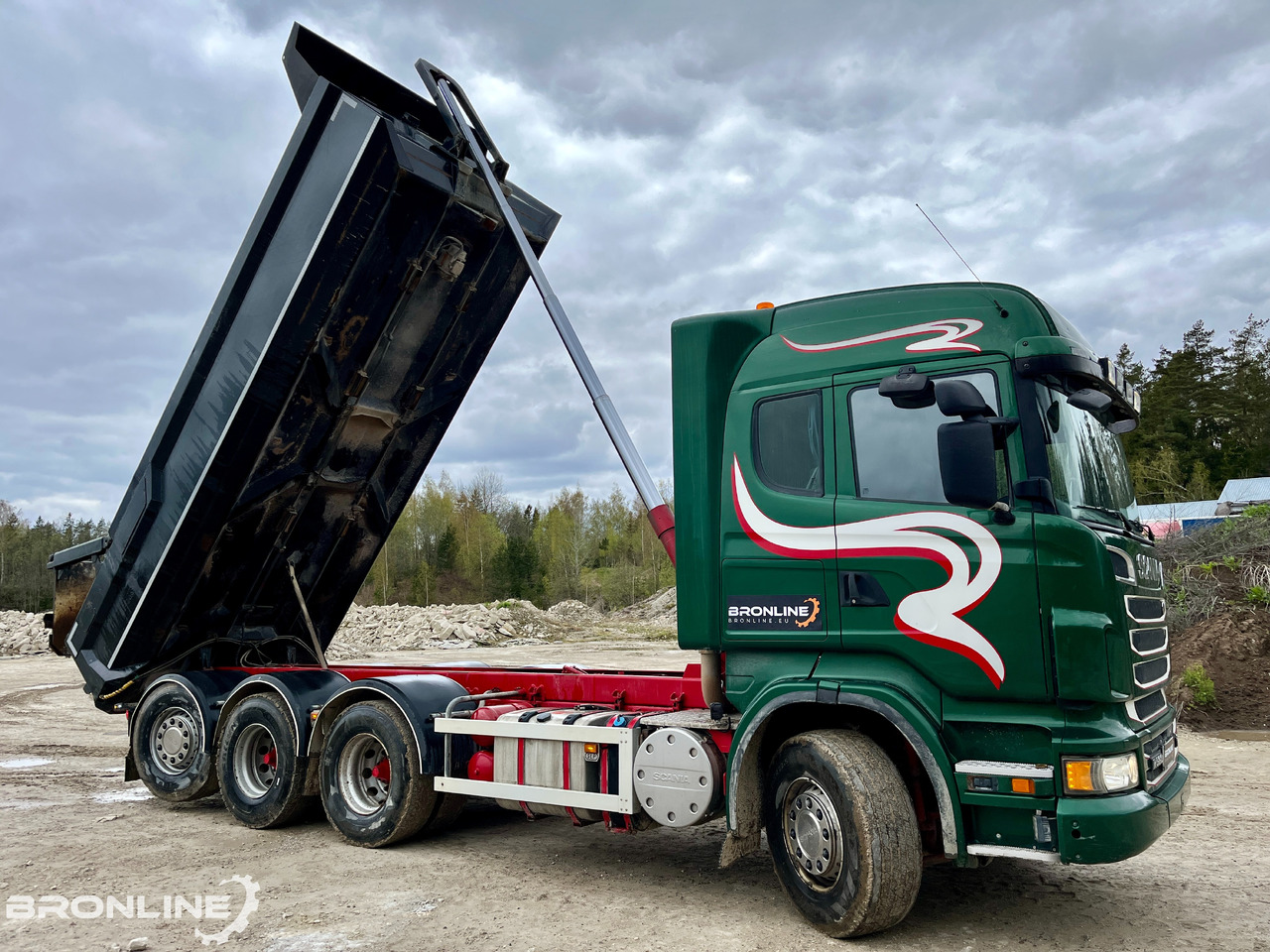 2013 V8 SCANIA R560 8X4 Tipper/Kallur/Retarder - Camion basculantă: Foto 4 2013 V8 SCANIA R560 8X4 Tipper/Kallur/Retarder - Camion basculantă: Foto 4