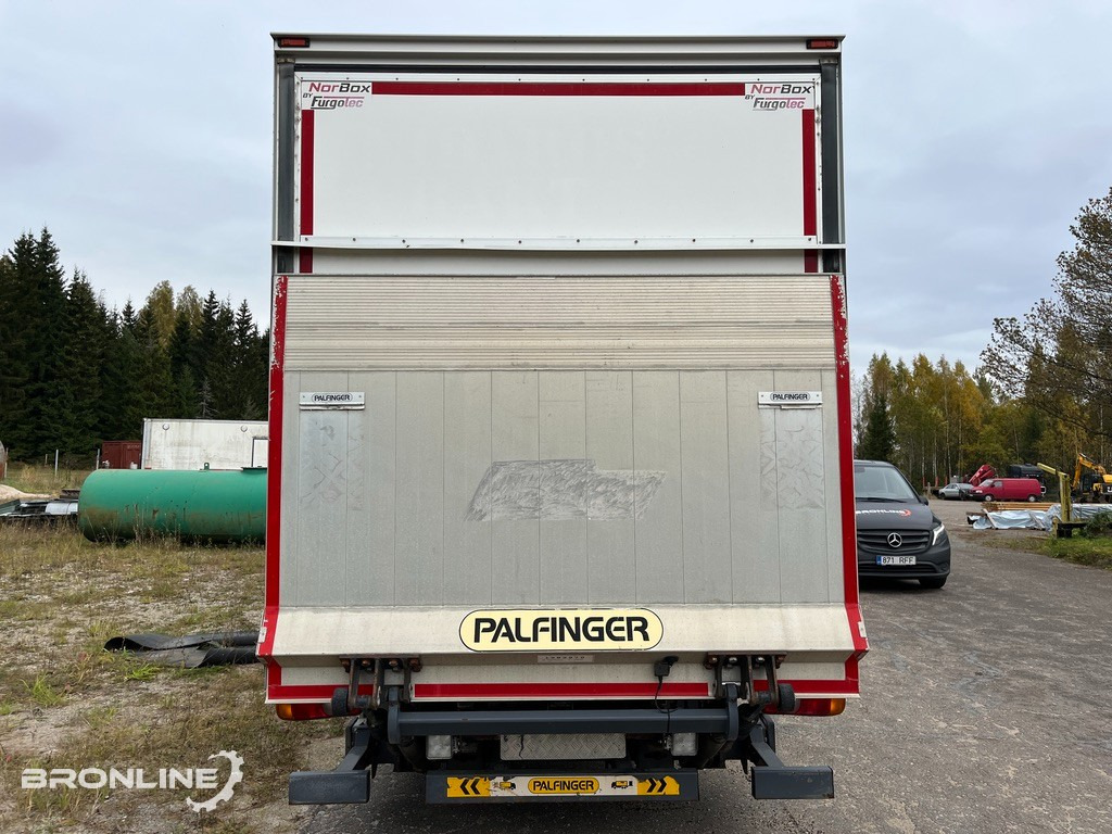 2016 Mitsubishi Fuso Canter BOX L=6060mm - Camion furgon: Foto 5 2016 Mitsubishi Fuso Canter BOX L=6060mm - Camion furgon: Foto 5