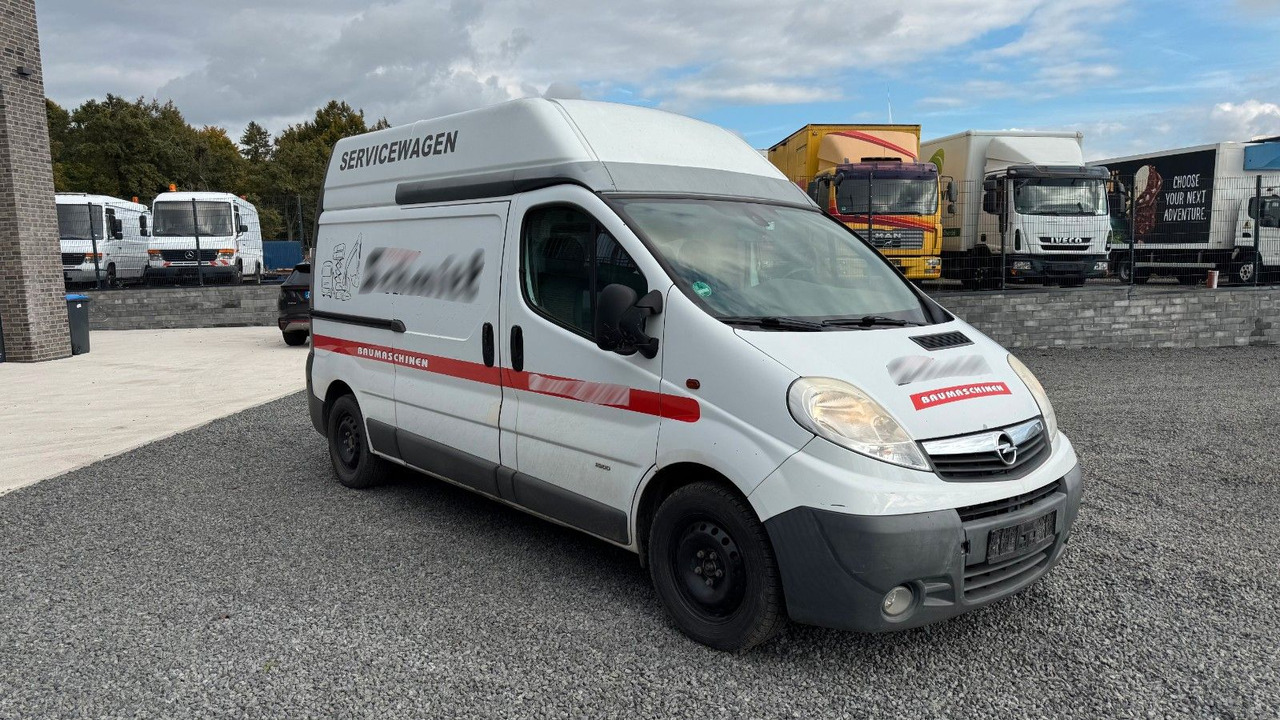 Opel Vivaro Kasten Klima Hoch - Autoutilitară compactă: Foto 3 Opel Vivaro Kasten Klima Hoch - Autoutilitară compactă: Foto 3