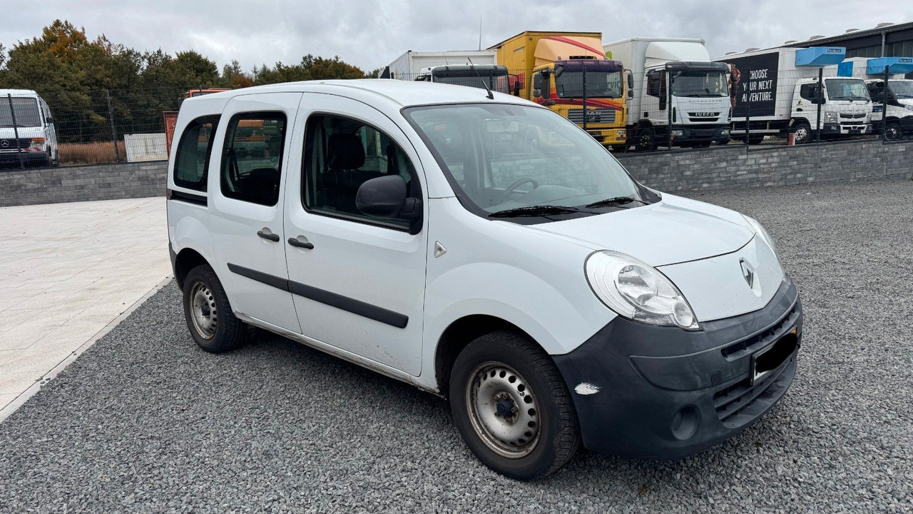 Renault Kangoo Mehrzweckfahrzeug 1.6 Benzin - Automobil: Foto 3 Renault Kangoo Mehrzweckfahrzeug 1.6 Benzin - Automobil: Foto 3