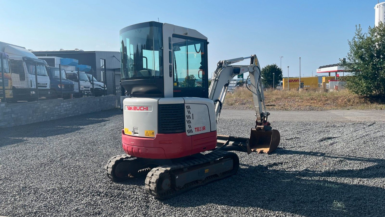 Takeuchi TB23R Minibagger 2670 Kg Takeuchi TB23R Minibagger 2670 Kg - Mini excavator: Foto 4 Takeuchi TB23R Minibagger 2670 Kg Takeuchi TB23R Minibagger 2670 Kg - Mini excavator: Foto 4