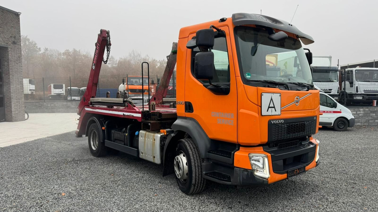 Volvo FL 280 Absetzkipper Multilift Fernbedienung - Camion basculantă: Foto 3 Volvo FL 280 Absetzkipper Multilift Fernbedienung - Camion basculantă: Foto 3