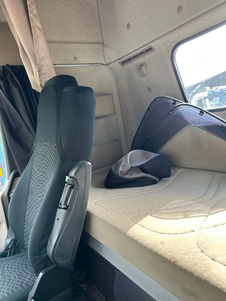 Mercedes-Benz Actros 2646 6x2 BL - Camion cu cârlig: Foto 4 Mercedes-Benz Actros 2646 6x2 BL - Camion cu cârlig: Foto 4