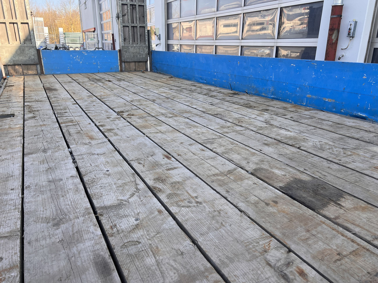 Humbaur HBTZ 136224 TA-BS  13,6 t Tandemtieflader - Remorcă transport agabaritic: Foto 4 Humbaur HBTZ 136224 TA-BS  13,6 t Tandemtieflader - Remorcă transport agabaritic: Foto 4